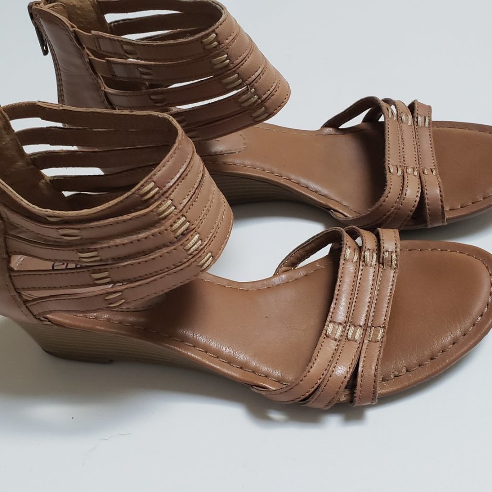 Sofft Tan Strappy Wedge Sandals